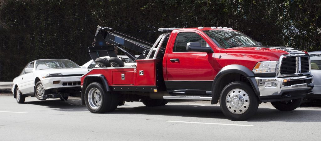 How to Start a Tow Truck Business: The Essential Investments and Steps