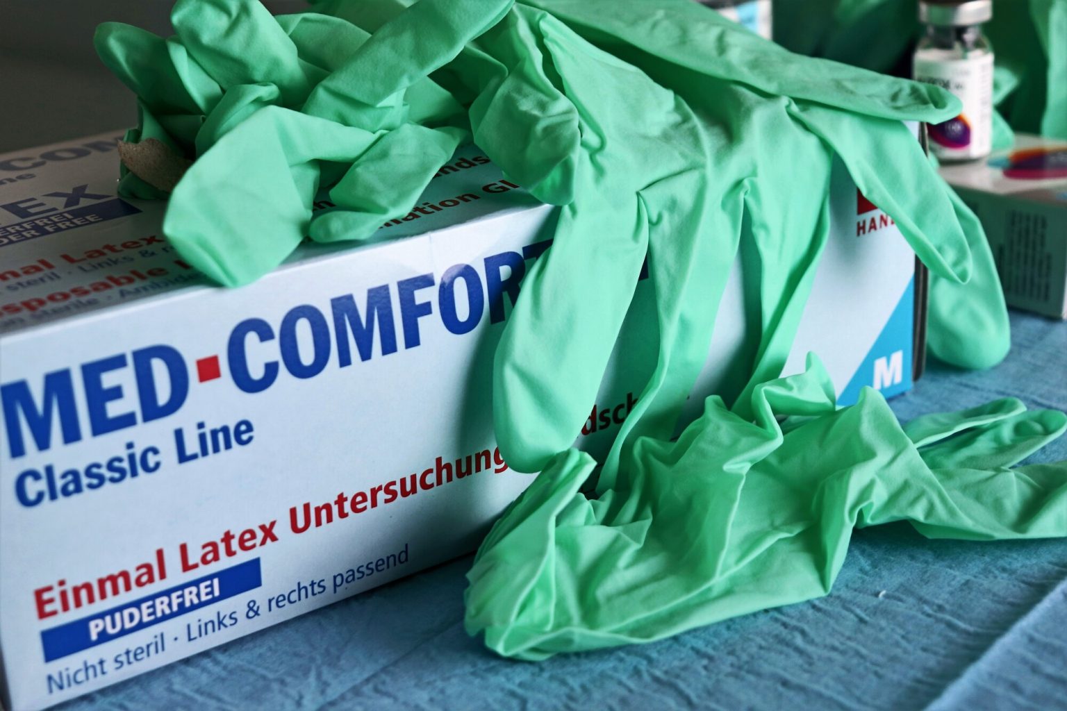 How to Save Money with Discount Medical Supplies